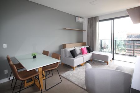 Apartamento à venda com 58m², 1 quarto e 1 vagaSala/ Suíte 