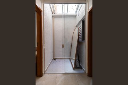 Apartamento à venda com 50m², 2 quartos e sem vagaBanheiro