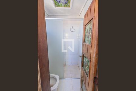 Casa à venda com 441m², 8 quartos e 8 vagas Casa à venda com 441m², 8 quartos e 8 vagasBanheiro /2º andar