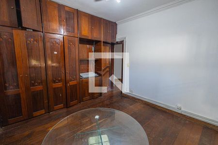 Casa à venda com 441m², 8 quartos e 8 vagas Casa à venda com 441m², 8 quartos e 8 vagasquarto 2