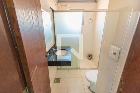 Casa à venda com 441m², 8 quartos e 8 vagas Casa à venda com 441m², 8 quartos e 8 vagasbanheiro Suite5/ 3º andar