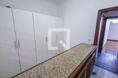Casa à venda com 441m², 8 quartos e 8 vagas Casa à venda com 441m², 8 quartos e 8 vagasquarto 3