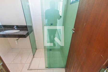 Casa à venda com 441m², 8 quartos e 8 vagas Casa à venda com 441m², 8 quartos e 8 vagasbanheiro Suite5/ 3º andar