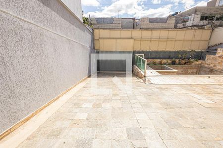 Casa à venda com 441m², 8 quartos e 8 vagas Casa à venda com 441m², 8 quartos e 8 vagasÁrea gourmet / pidcina