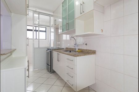 Apartamento à venda com 54m², 2 quartos e 1 vagaCozinha