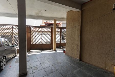 Casa para alugar com 50m², 1 quarto e 1 vaga Casa para alugar com 50m², 1 quarto e 1 vagaGaragem