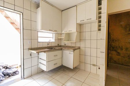 Casa para alugar com 50m², 1 quarto e 1 vaga Casa para alugar com 50m², 1 quarto e 1 vagaCozinha