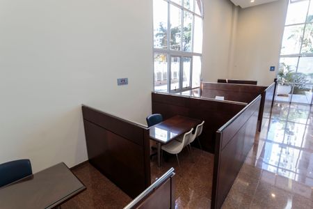 Apartamento para alugar com 70m², 2 quartos e 1 vagaÁrea comum