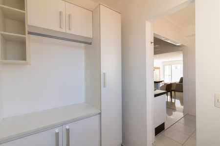 Apartamento para alugar com 108m², 3 quartos e 2 vagas Apartamento para alugar com 108m², 3 quartos e 2 vagasQuarto de Serviço