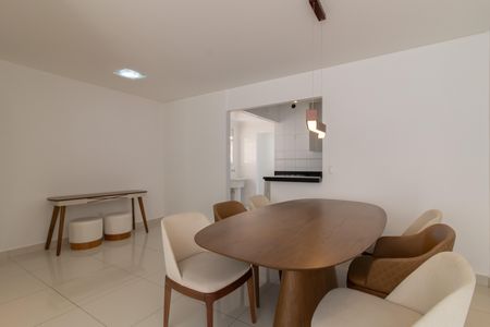 Apartamento para alugar com 108m², 3 quartos e 2 vagas Apartamento para alugar com 108m², 3 quartos e 2 vagasSala