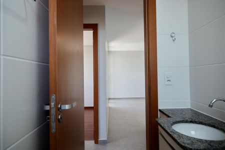 Apartamento para alugar com 52m², 2 quartos e 1 vaga Apartamento para alugar com 52m², 2 quartos e 1 vagaBanheiro