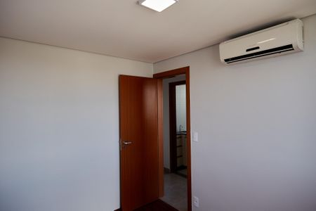 Apartamento para alugar com 52m², 2 quartos e 1 vaga Apartamento para alugar com 52m², 2 quartos e 1 vagaQuarto 1
