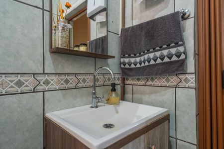 Casa à venda com 530m², 2 quartos e 3 vagasBanheiro 1