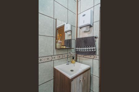 Casa à venda com 530m², 2 quartos e 3 vagasBanheiro 1