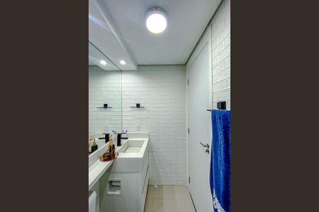 Apartamento para alugar com 38m², 2 quartos e sem vagaBanheiro