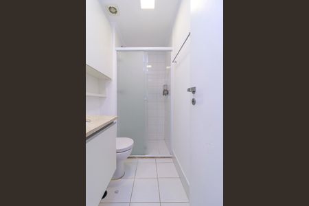 Apartamento à venda com 66m², 2 quartos e 1 vagaBanheiro 2