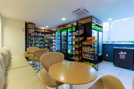 Apartamento à venda com 66m², 2 quartos e 1 vagaMIni Mercado