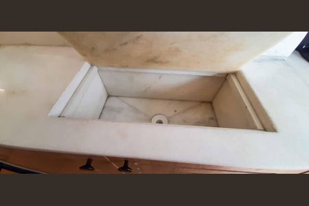 Apartamento à venda com 48m², 2 quartos e 1 vaga Apartamento à venda com 48m², 2 quartos e 1 vagaÁrea de Serviço