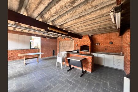 Casa à venda com 205m², 4 quartos e 3 vagas Casa à venda com 205m², 4 quartos e 3 vagasÁrea gourmet