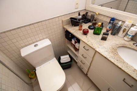 Apartamento à venda com 90m², 3 quartos e 2 vagasBanheiro quarto 3
