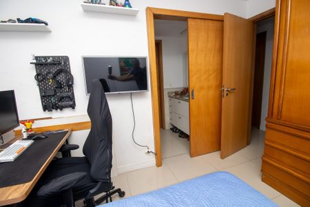 Apartamento à venda com 90m², 3 quartos e 2 vagasQuarto 1