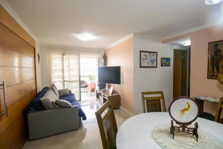 Apartamento à venda com 90m², 3 quartos e 2 vagasSala