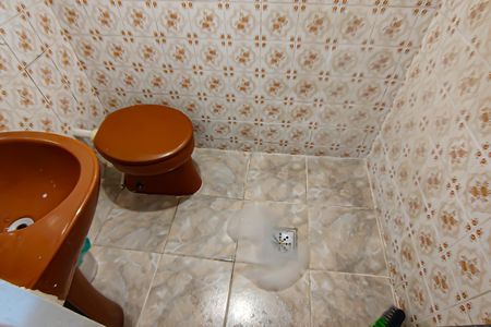 Casa para alugar com 300m², 3 quartos e 1 vagaterraço - banheiro