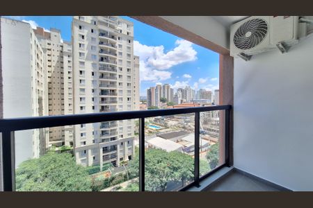 Apartamento à venda com 37m², 1 quarto e sem vaga Apartamento à venda com 37m², 1 quarto e sem vagaVaranda