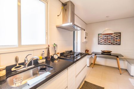 Apartamento à venda com 111m², 3 quartos e 2 vagas Apartamento à venda com 111m², 3 quartos e 2 vagasCozinha