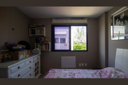 Apartamento à venda com 201m², 4 quartos e 2 vagas Apartamento à venda com 201m², 4 quartos e 2 vagasSuíte 3