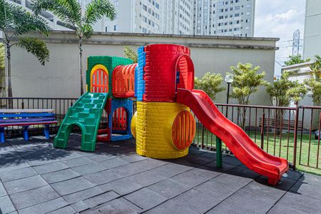 Apartamento à venda com 45m², 2 quartos e 1 vagaÁrea comum - Playground