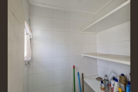 Apartamento para alugar com 83m², 3 quartos e 2 vagasÁrea de Serviço Despensa 