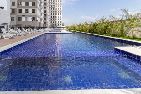 Apartamento à venda com 37m², 2 quartos e 1 vagaÁrea comum - Piscina