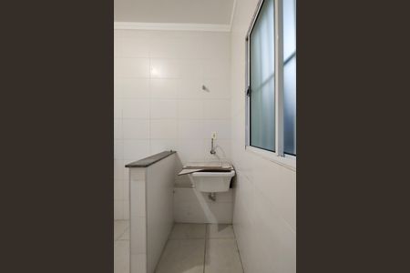 Casa de condomínio para alugar com 53m², 2 quartos e 1 vagaÁrea de Serviço