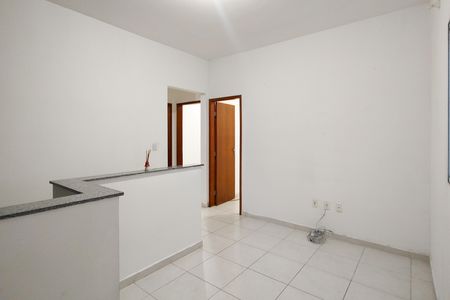 Casa de condomínio para alugar com 53m², 2 quartos e 1 vagaSala