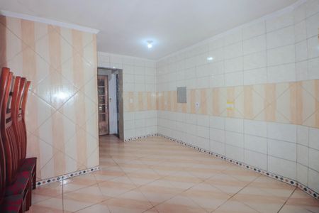 Casa à venda com 175m², 2 quartos e 2 vagasCasa 2 - Sala e Cozinha