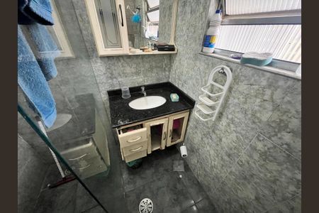 Casa para alugar com 450m², 3 quartos e 2 vagasBanheiro