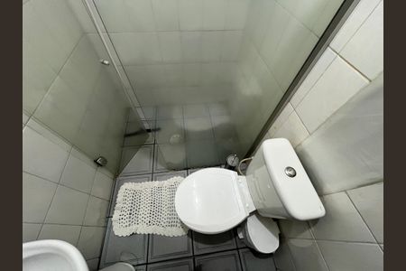 Casa para alugar com 450m², 3 quartos e 2 vagasBanheiro