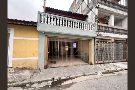 Casa para alugar com 450m², 3 quartos e 2 vagasFachada