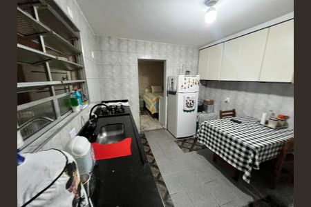 Casa para alugar com 450m², 3 quartos e 2 vagasCozinha