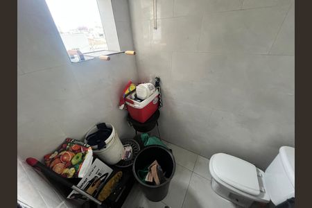 Casa para alugar com 450m², 3 quartos e 2 vagasBanheiro