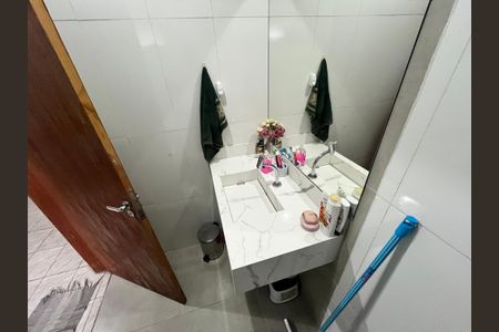 Casa para alugar com 450m², 3 quartos e 2 vagasBanheiro