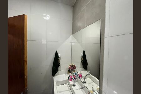 Casa para alugar com 450m², 3 quartos e 2 vagasBanheiro