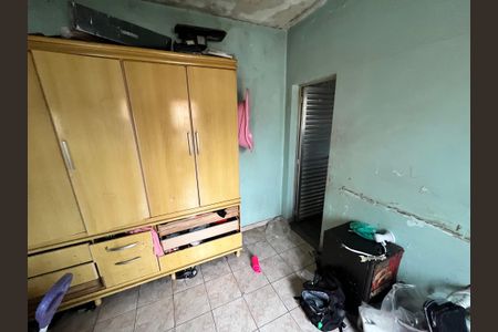 Casa para alugar com 450m², 3 quartos e 2 vagasQuarto