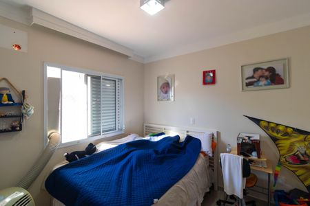 Casa de condomínio à venda com 200m², 3 quartos e 2 vagasSuíte