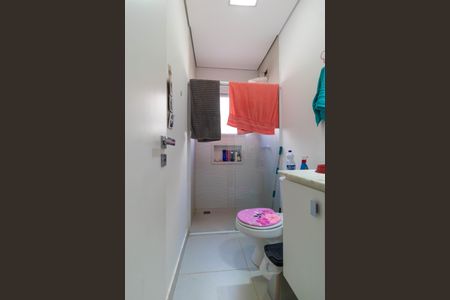 Casa de condomínio à venda com 200m², 3 quartos e 2 vagasBanheiro