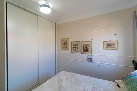 Casa de condomínio à venda com 200m², 3 quartos e 2 vagasQuarto 02