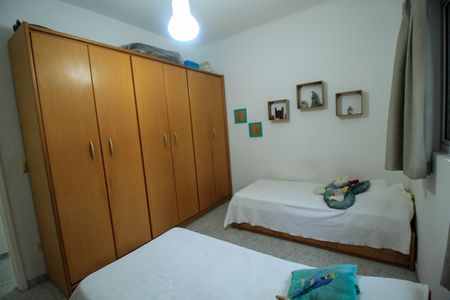 Casa à venda com 170m², 3 quartos e 2 vagas Casa à venda com 170m², 3 quartos e 2 vagasQuarto 2