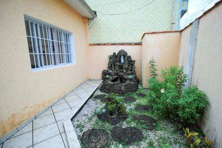 Casa à venda com 170m², 3 quartos e 2 vagas Casa à venda com 170m², 3 quartos e 2 vagasÁrea comum