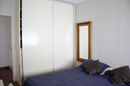 Apartamento à venda com 124m², 3 quartos e 2 vagasQuarto 3